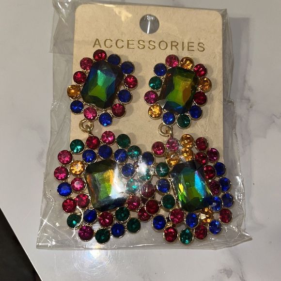 Multi color earrings - Picture 2 of 2